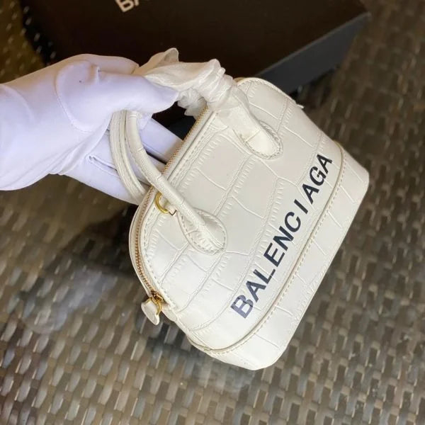 Balenciaga Authentic Quality Women鈥檚 Ville Top Handle Bags