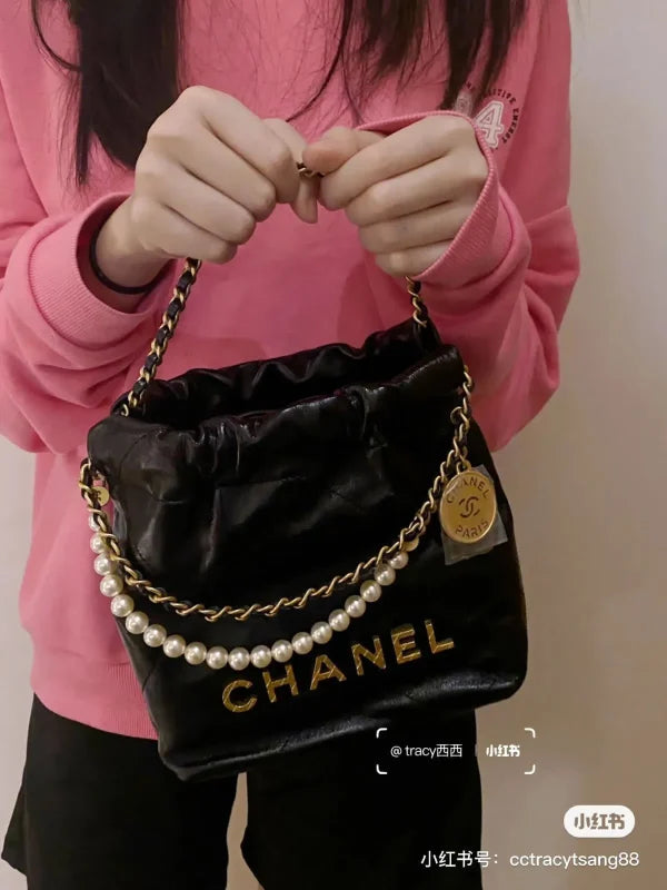 Chanel Mini Handbag Calfskin Pink With Gold Logo