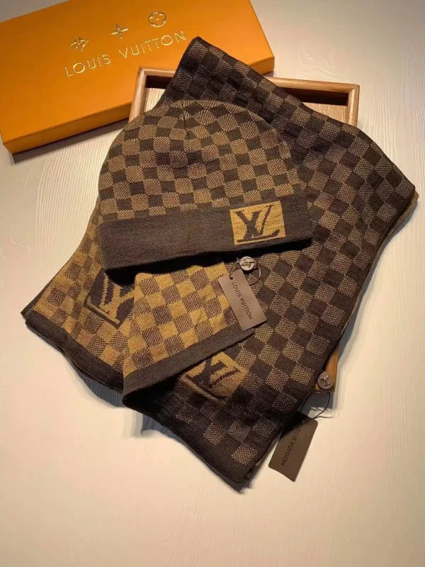 Louis Vuitton Petit Damier Scarf and Hat Beanie wool Set