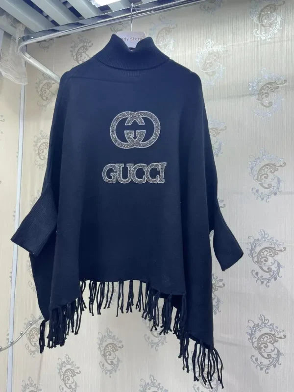 Gucci Logo Printed Long Sleeve Fleece Poncho