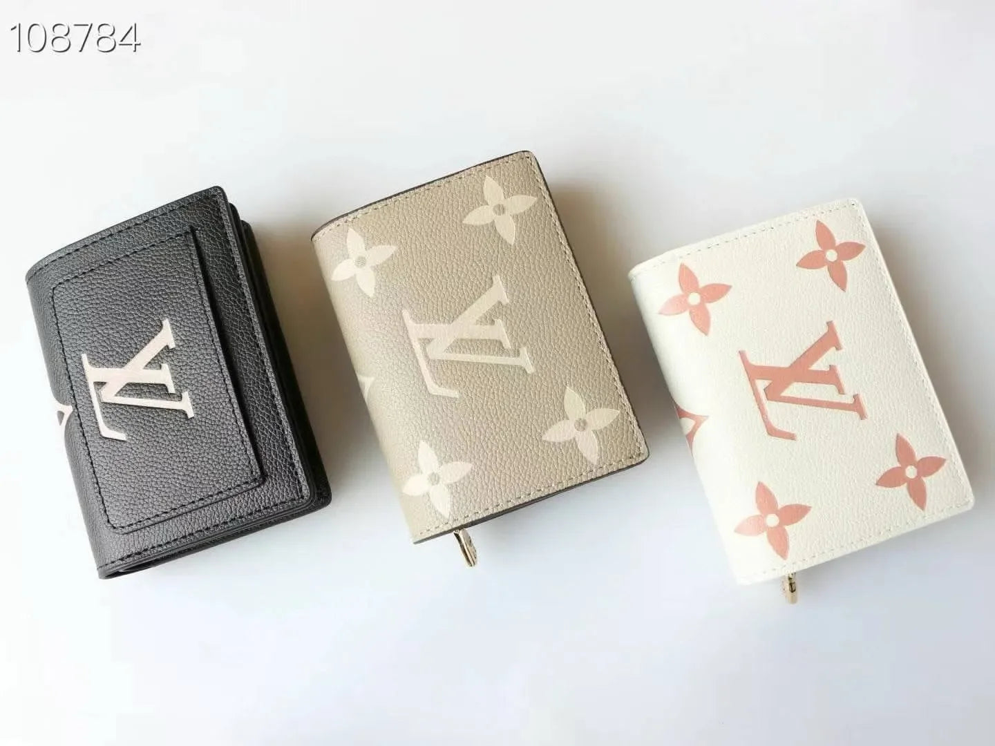 Louis Vuitton Leather Logo Folding Wallet