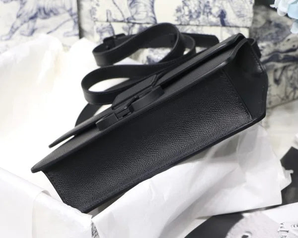 Christian Dior 30 Montaigne Bag For Women