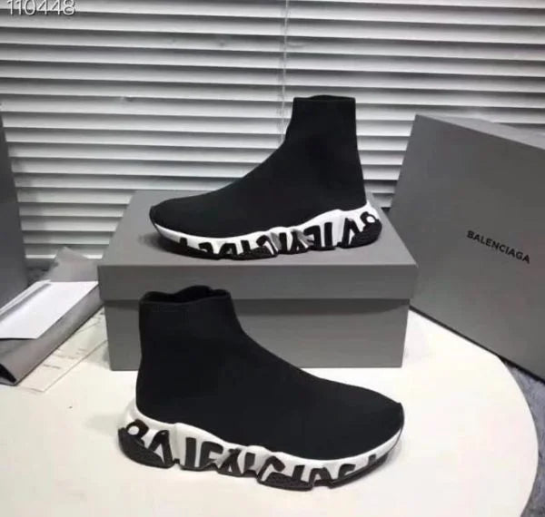 Balenciaga Women鈥檚 Speed Sneakers
