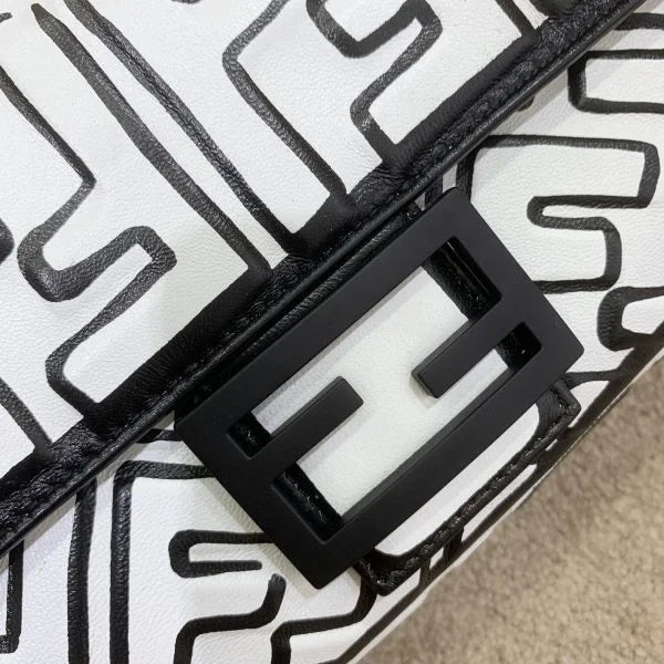 Fendi Baguette Leather Bags For Women