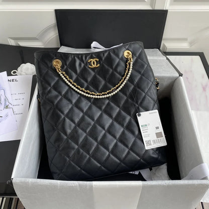 Chanel Leather Shoulder Bag 鈥� Shopping Tote Bag