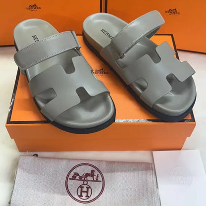 HERMES CHYPRE SANDAL Natural
