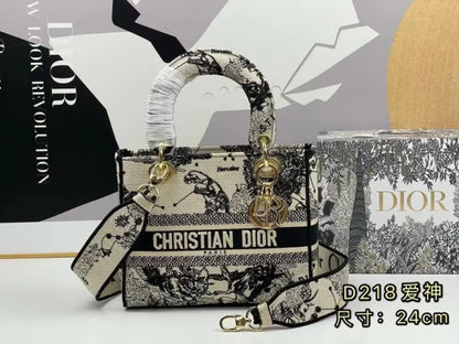 Mini Lady Dior Bag