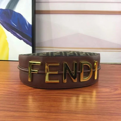 Fendi Crescent Bag Large Letter Decorative Bag Women鈥檚 Crossbody Bag