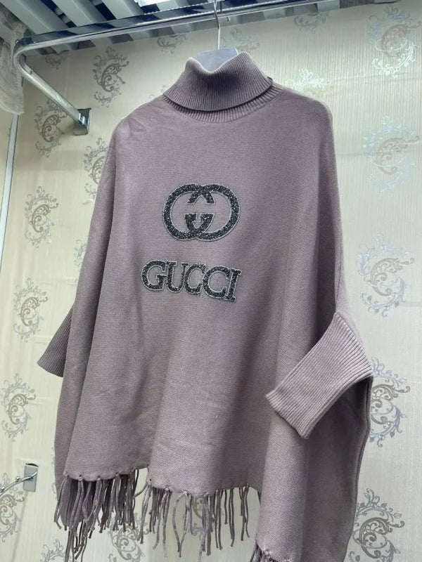 Gucci Logo Printed Long Sleeve Fleece Poncho
