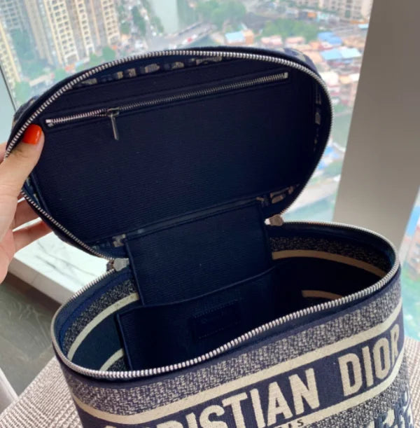 Christian Dior Travel Vanity Case 鈥� Women鈥檚 Oblique Embroidery Cosmetic Bags