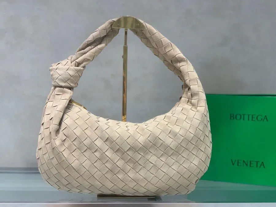 Bottega Veneta Jodie leather shoulder bag