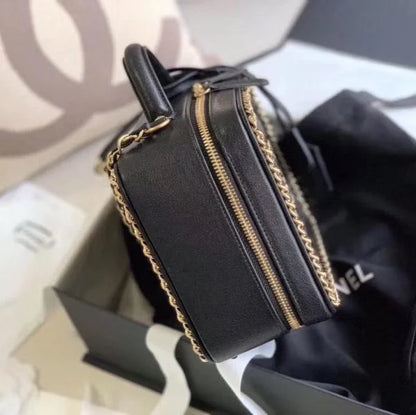Chanel Filigree Vanity Case Quilted Caviar Gold 鈥� Black