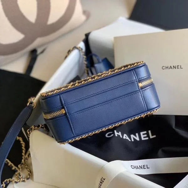 Chanel Filigree Vanity Case Quilted Caviar Gold 鈥� Blue