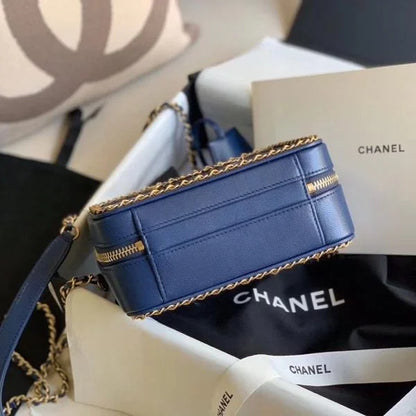Chanel Filigree Vanity Case Quilted Caviar Gold 鈥� Blue