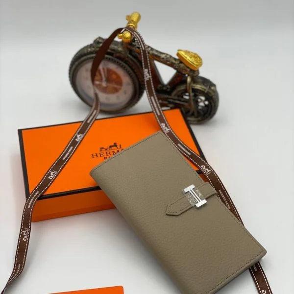Trmas Bearn Long Wallets 鈥� 9 Colors